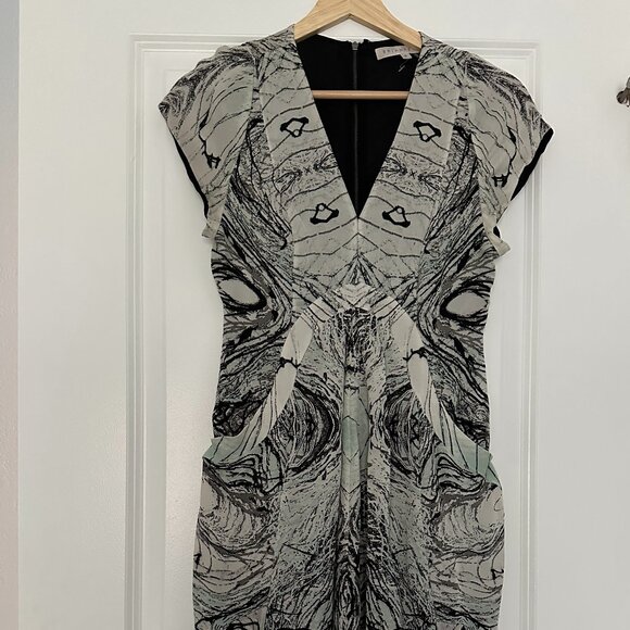 Brian Reyes Designer 100% Silk Dress Size 0 - Picture 2 of 4